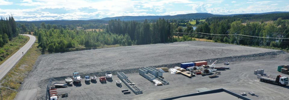 Næringstomt på Skarnes